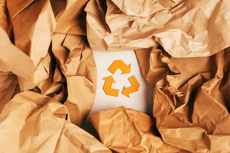 papier makulaturowy z recyklingu
